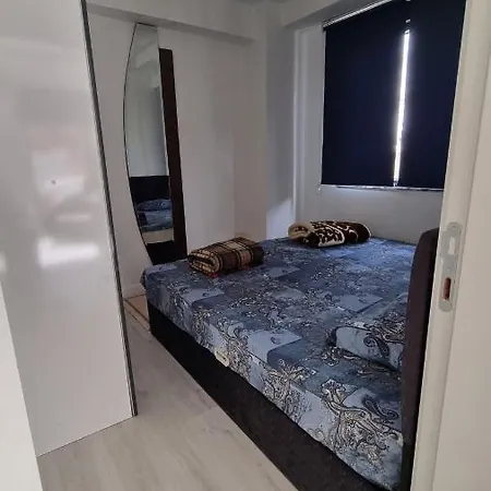 Appartement Aloha Airport Guest *